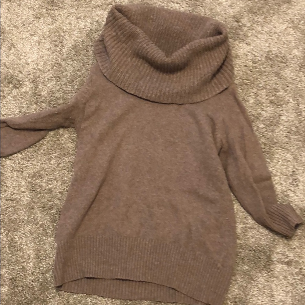 Women’s sweater